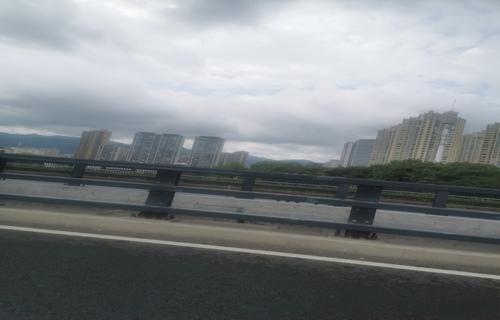 為了實(shí)現(xiàn)這一目標(biāo)星鳴特攻投入了大量的精力和資源對(duì)游戲進(jìn)行不斷的優(yōu)化和改進(jìn)他們聘請(qǐng)了專業(yè)的游戲設(shè)計(jì)師和